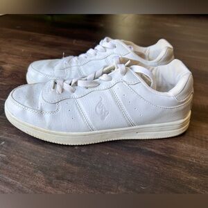 Baby Phat women’s White Sneakers size 9.5 with laces